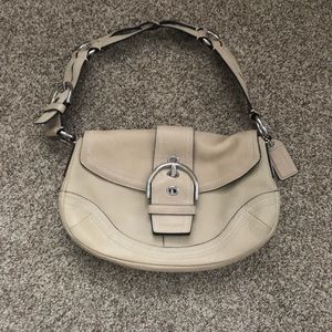Coach hobo handbag M0682-10723
